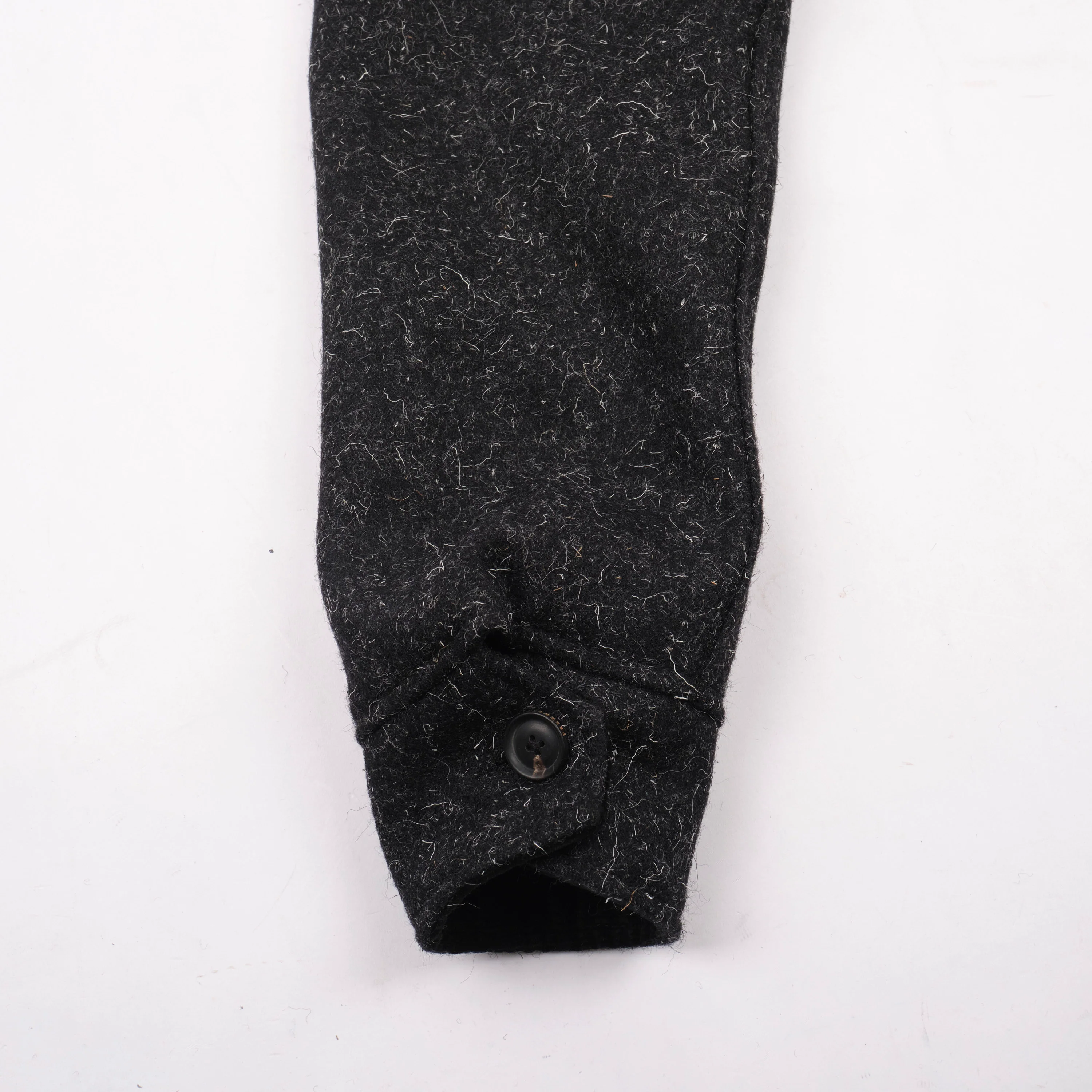 Alcorn Black Kemp Wool - Image 10