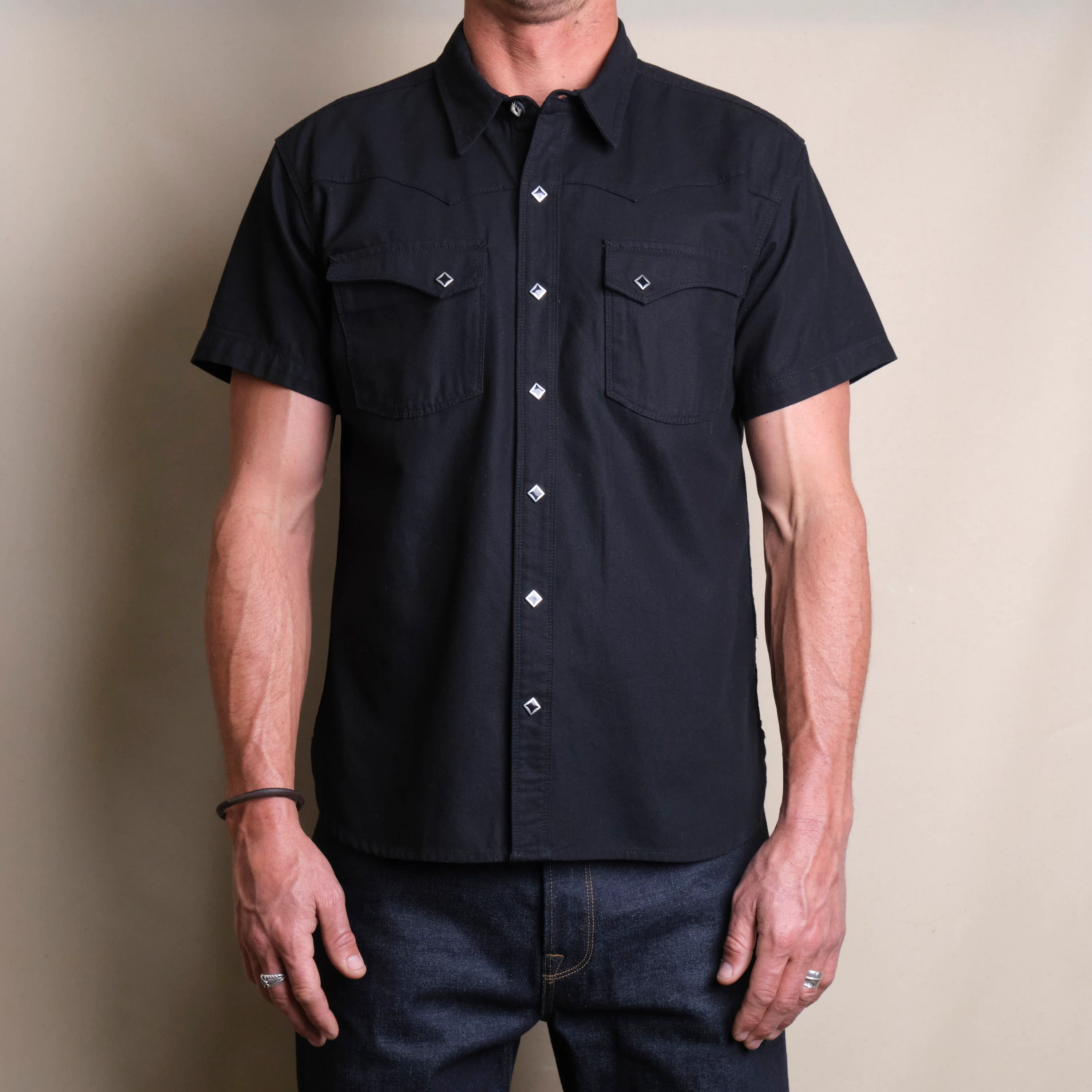Calico S/S 9 Ounce Black - Image 2