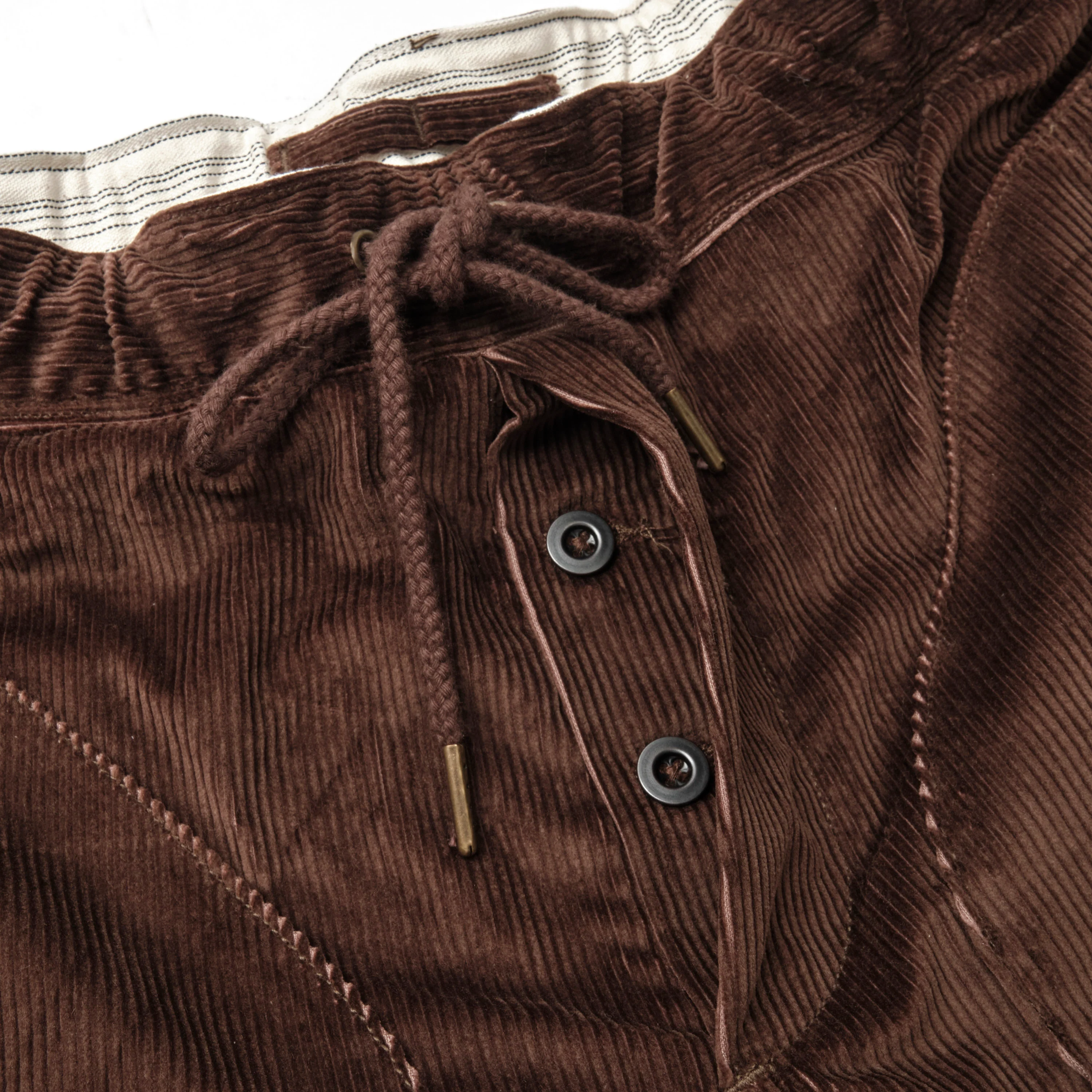 Deck Short Brown Cord - Image 5