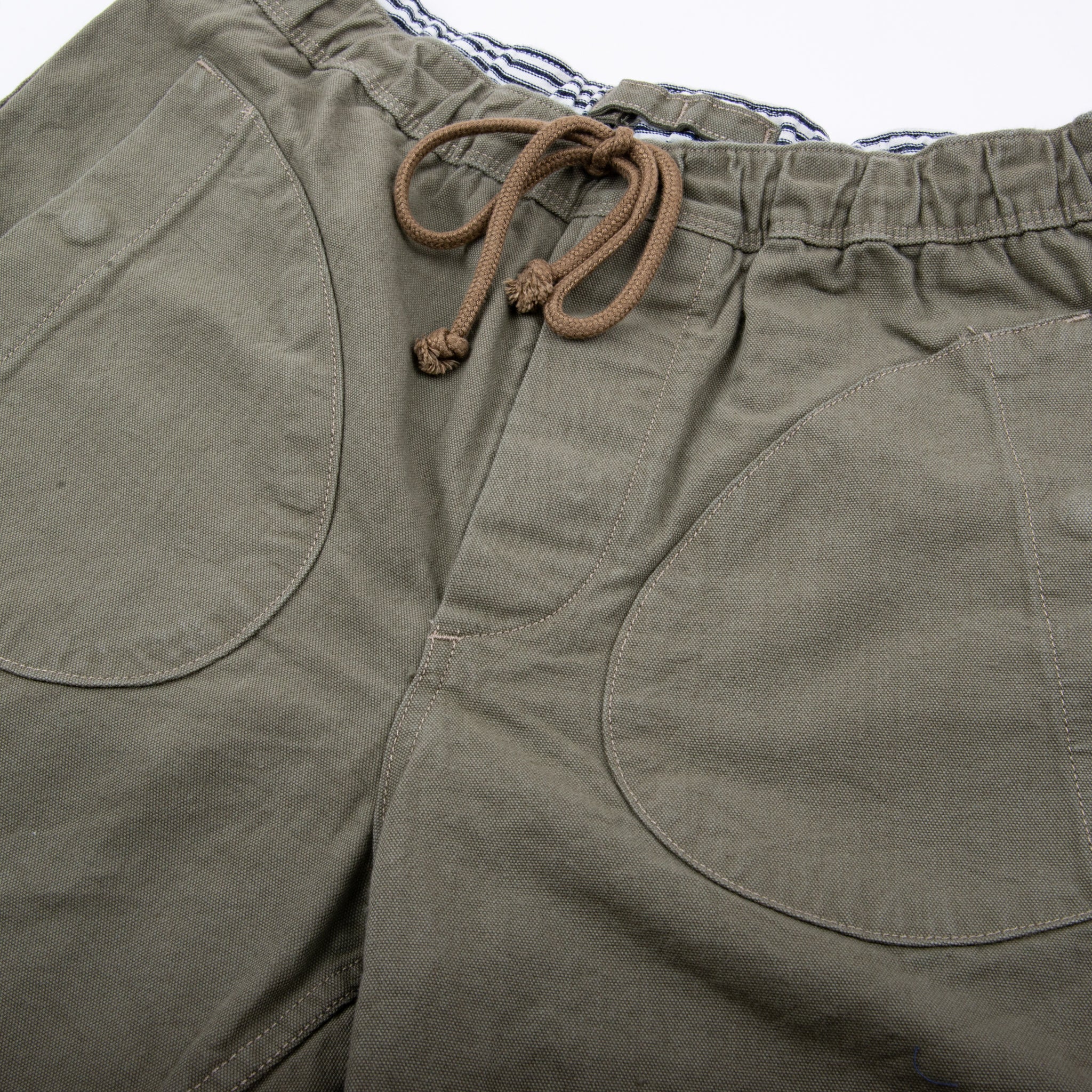 Deck Short Olive - Image 3
