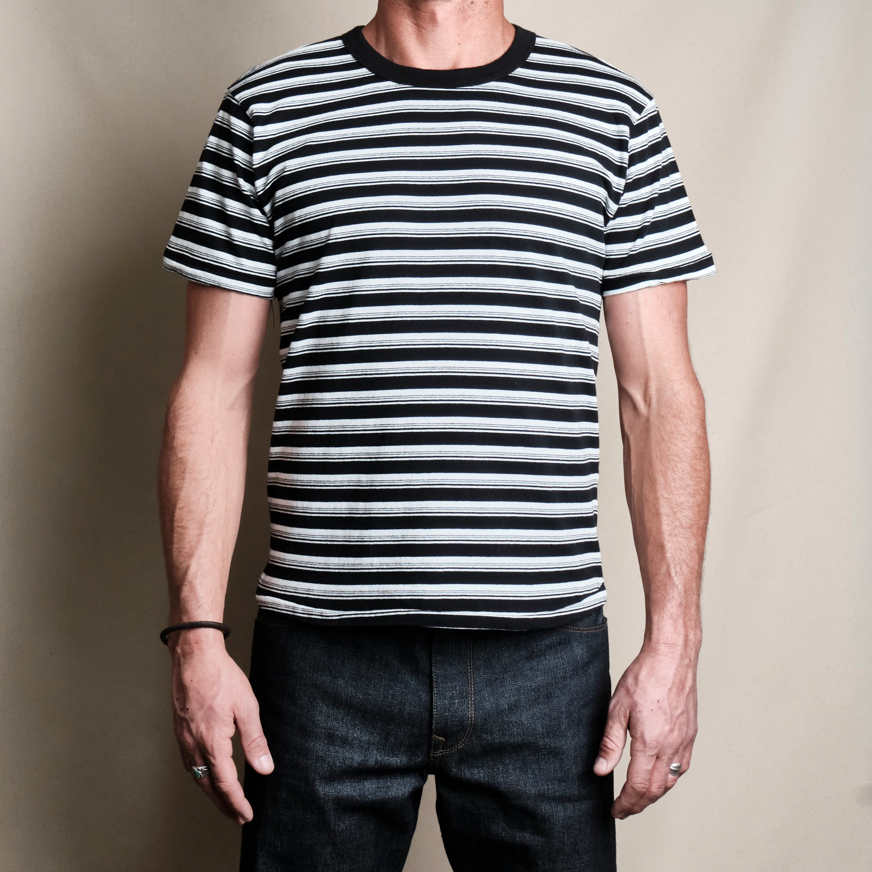 Speed Tee Black Stripe - Image 2