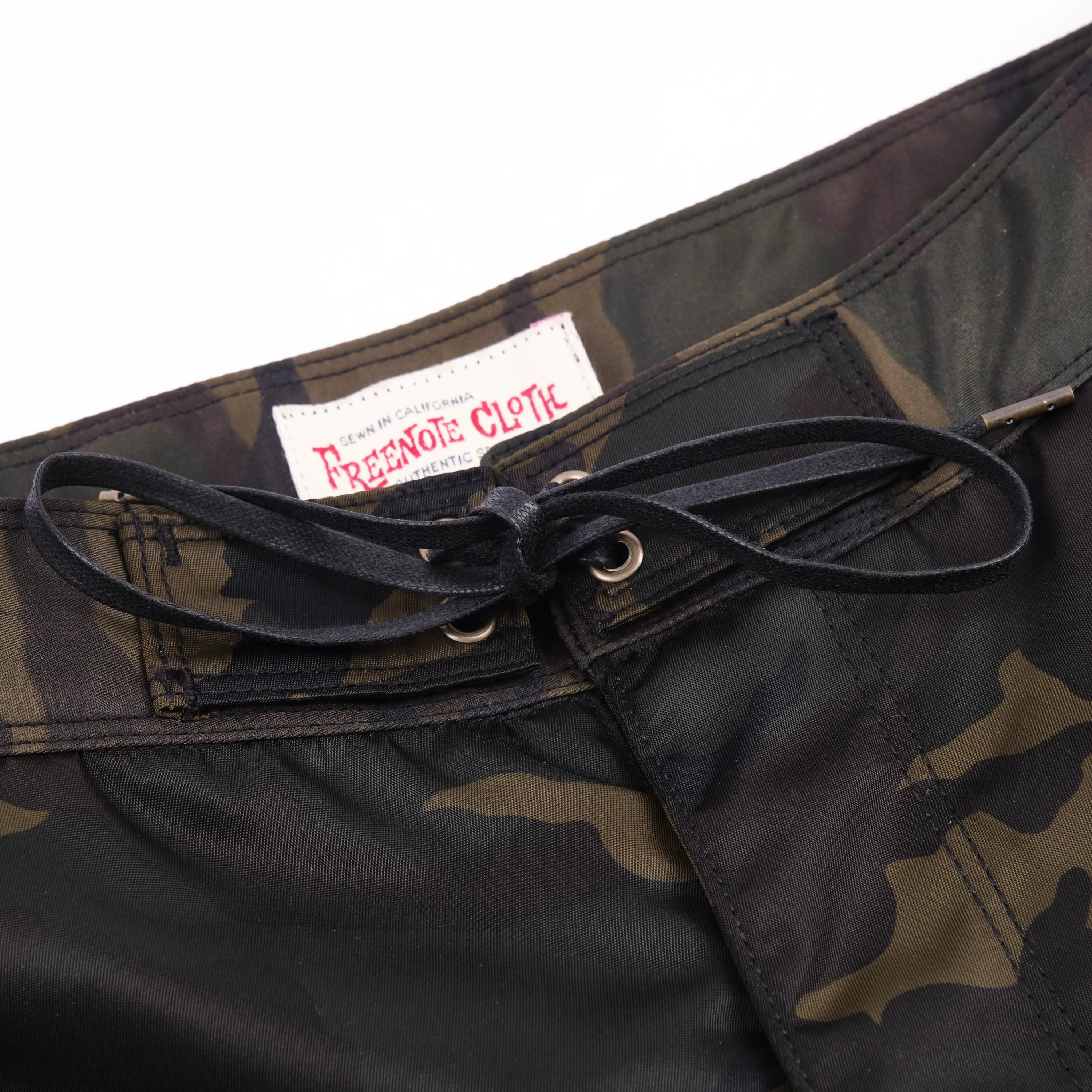 Standard Issue Boardshort Camo - Image 3